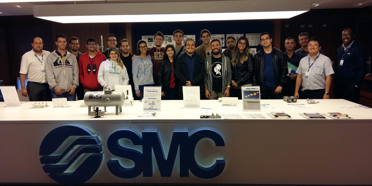 Alunos do IFSP visitam a SMC